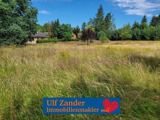 Baugrundstück für 2 Einfamilienhäuser!