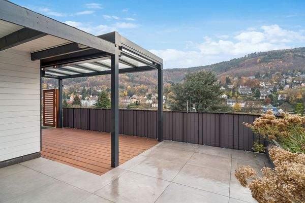 Freisitz mit Platz für Jacuzzi &amp; Sauna