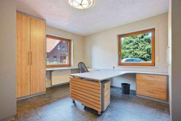 Schlafzimmer I / Homeoffice 