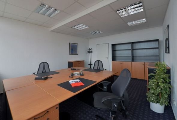 07_ecos_H-N_medium-Privat-Office_3_Workspaces