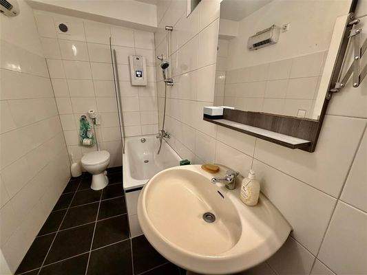 Innenliegendes Wannenbad