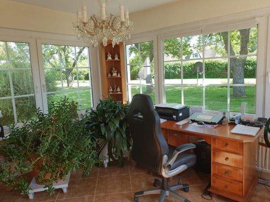 Büro und Verranda EG