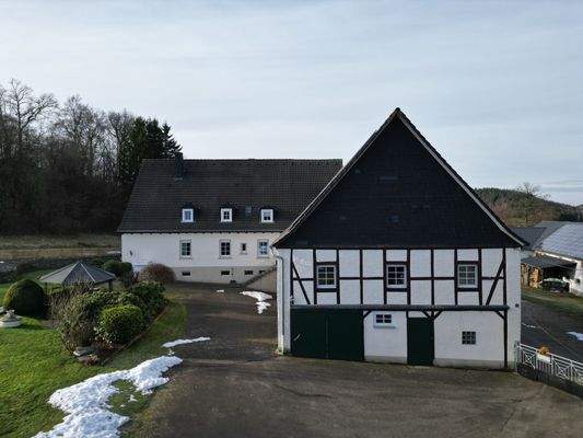 Teilansicht vom Wohnhaus
