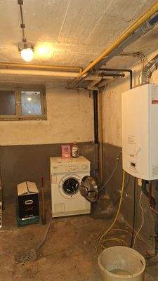 Wasch-und Heizungsraum