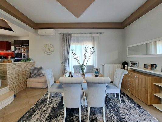 1000025200 - Copy.jpg