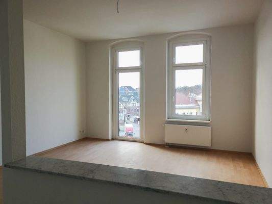 Wohnküche mit Balkon (Bild aus 1. OG - baugleich)