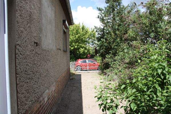 Wohnhaus Ostseite mit Hofzugang Hofansicht!