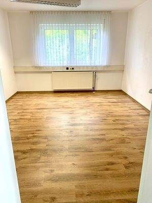 Büro/Praxisraum 18qm