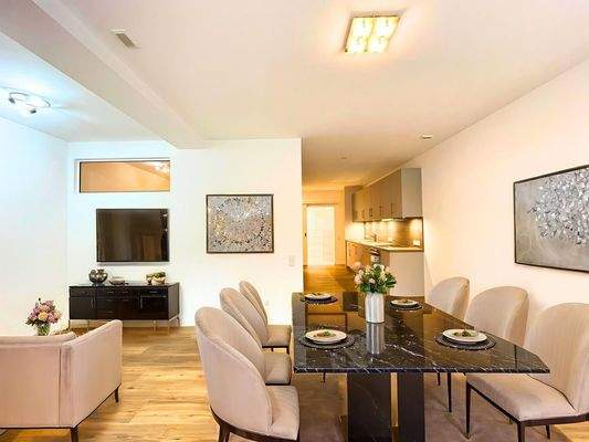 Ess-/Wohnzimmer Einrichtungsbeispiel