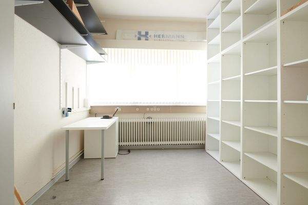 Aktenlager - Lütt Immobilien - Malente