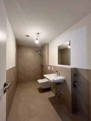 Duschbad im Souterrain