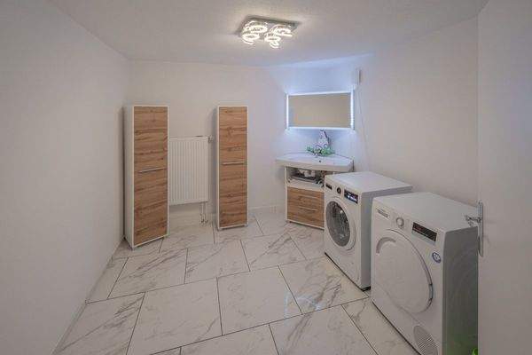 Fluorn-Winzeln  (15)