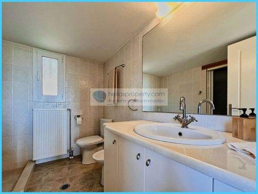 b93bd87c97c6442ca35683107b0b52b4-original