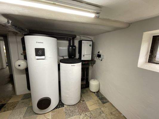 Wärmepumpe/ Heizung