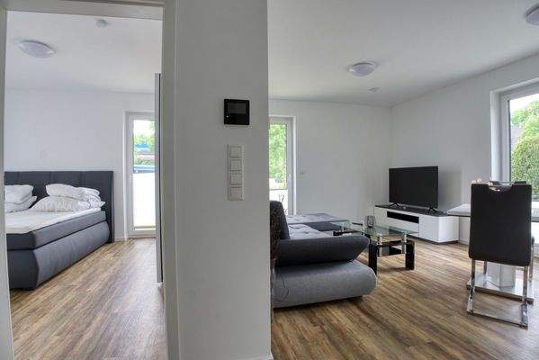 Wohnzimmer und Schlafzimmer