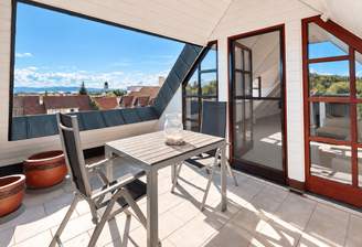Loggia mit Bodenseeblick