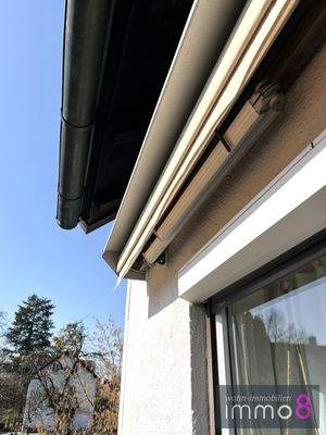 Haus 1a_OG_Balkon mit Markise