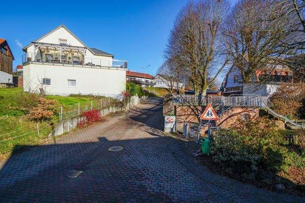 Kindergarten gegenüber