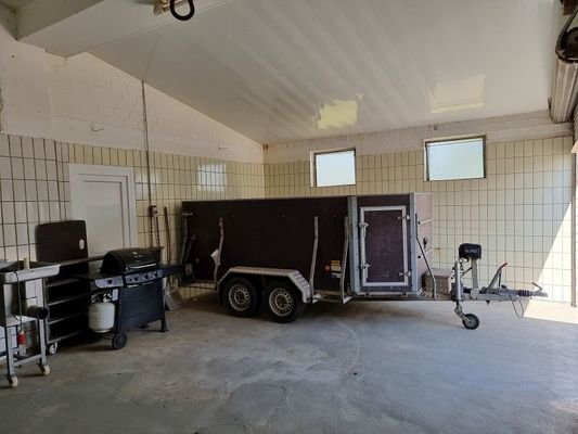 Garage 1