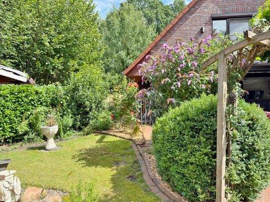 2. Haus / Südwest-Garten