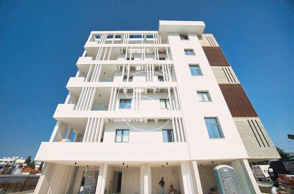 638137-apartment-for-sale-in-paphos-town_full.jpg