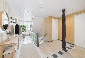 OG Verbindungsgalerie KI möbliert