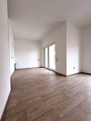 Küche mit Wohn-Essbereich