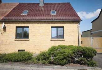Hausansicht vorn (3)