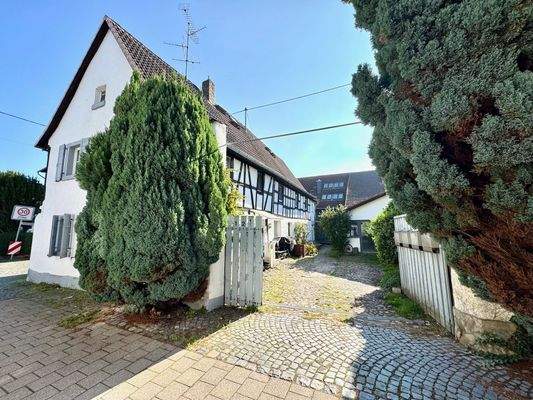 B12 Hausansicht 1.jpg