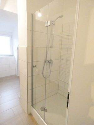 modernisiertes Badezimmer