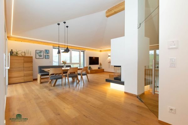 Modernes Penthouse, Immobilien-Kurz-Salzburg