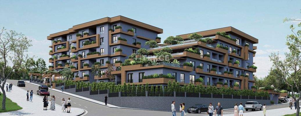 Apartments in a Complex with Pools in Bursa Nilüfer