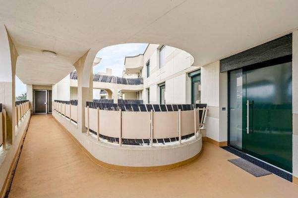 Offener Zugang mit Stil