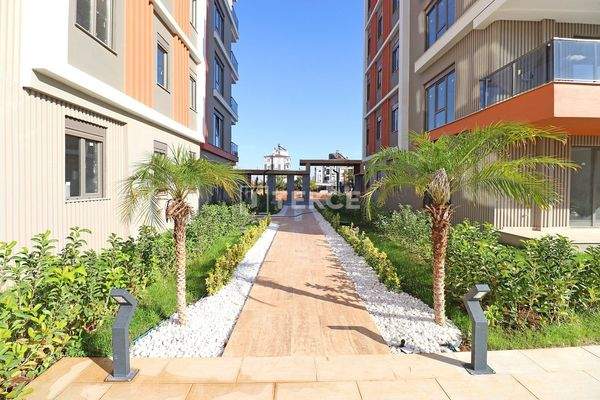 Spacious Apartments Close to Tramway in Antalya Kepez