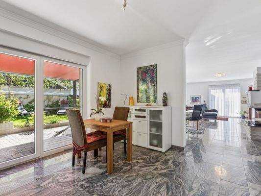 EG- Wohn-Essbereich -Ansicht 2