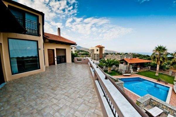 Kreta, Katsikia: Luxuriöse Villa mit Pool, Garten, Meerblick zu verkaufen