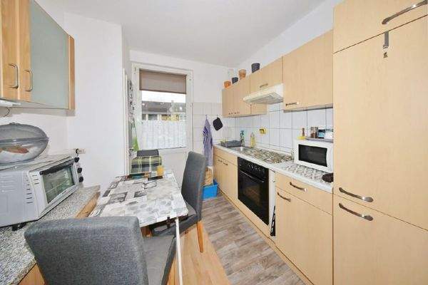 Küche mit Zugang...