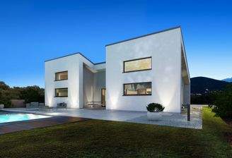 Bungalow  P Garten Abend