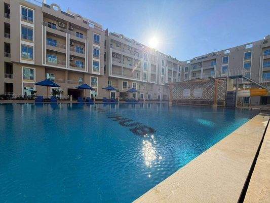 Sea-view-apartment-in-Hurghada (2).jpg