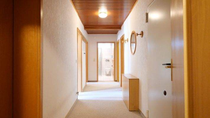 Diele in der Souterrainwohnung