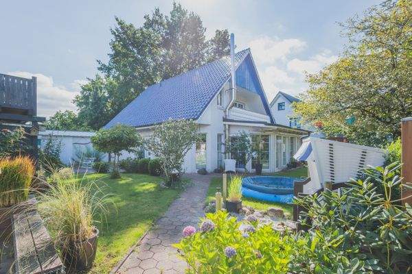 Blick von der Terrassenecke - Einfamilienhaus