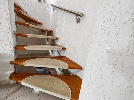 Treppe ins Dachgeschoss