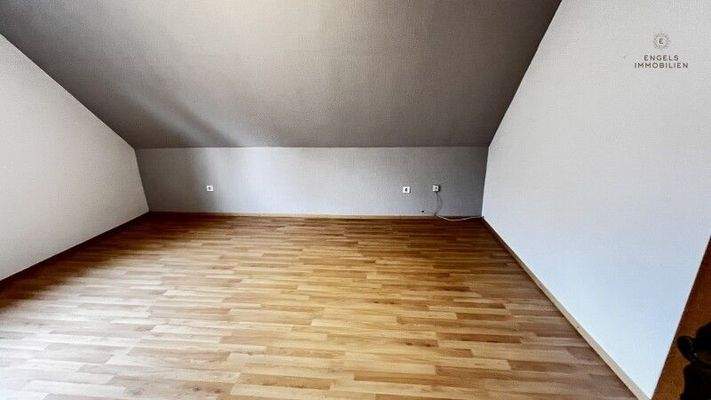 Haus 1 Wohn-/Schlafbereich 1 Dachgeschoss 