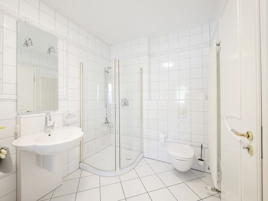 III. Badezimmer