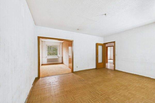 CAM03586G0-PR0062-STILL006