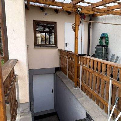 Zugänge Gge. u. UG Gartenseite