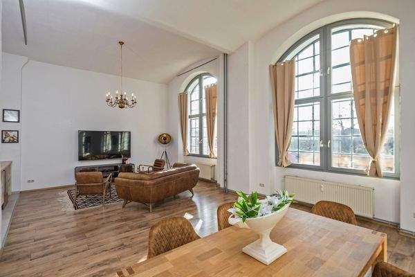 Wohn- und Essbereich