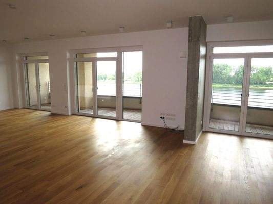 Wohn- und Essbereich