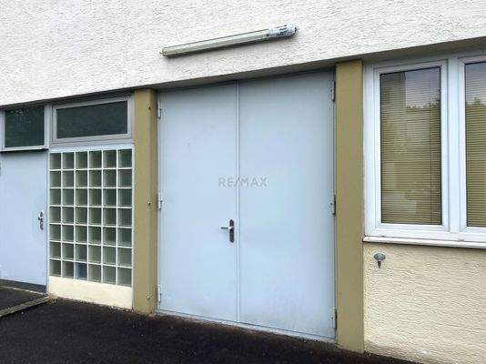 Nebeneingang Gewerbe