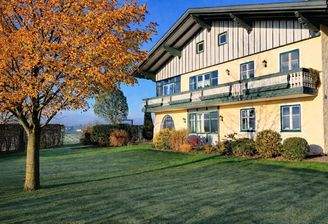 Gebäuude Aussen-Munderfing